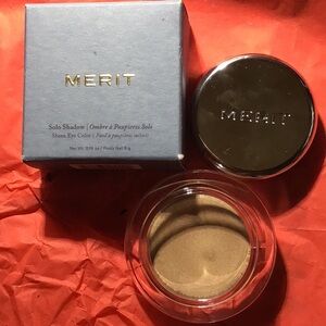 Solo Shadow Eye Color Cream-to-Powder PALLADIUM warm silver